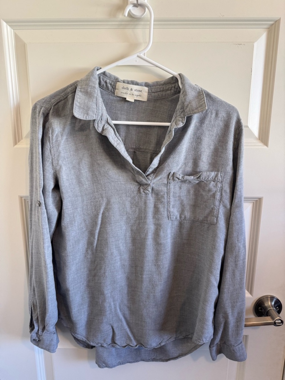Cloth & Stone Women’s Grey Long Sleeve Blouse
